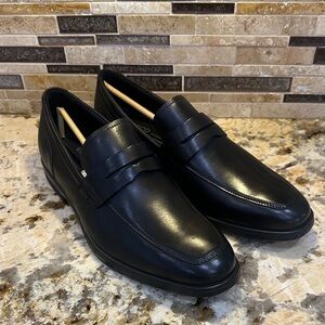 Ecco Black Leather Slip-On Loafers us size 10